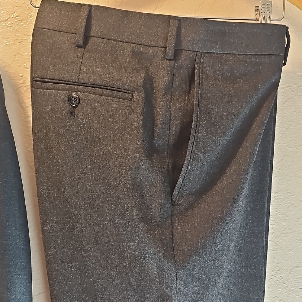 Men's Classic Gray Slacks 42x32